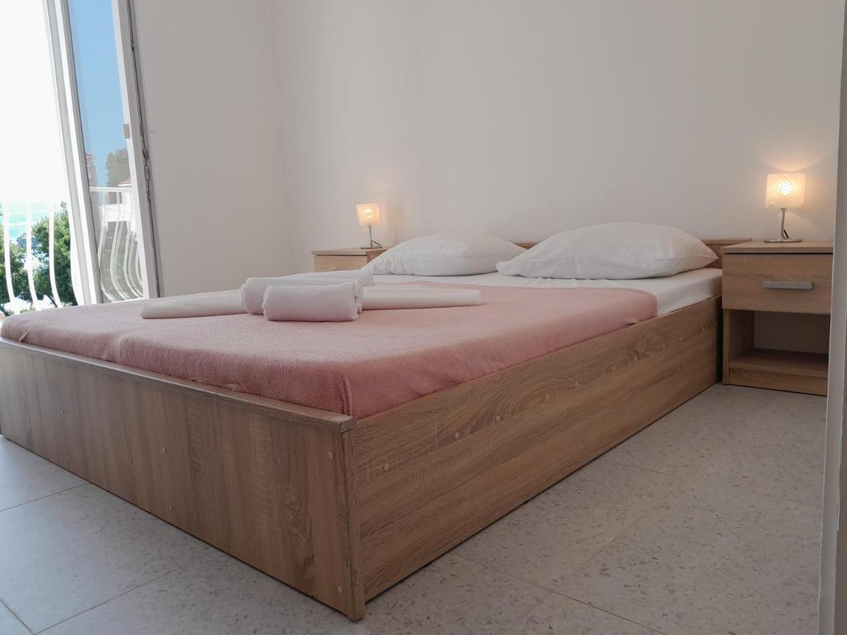 Apartmani Urlic سريسر المظهر الخارجي الصورة