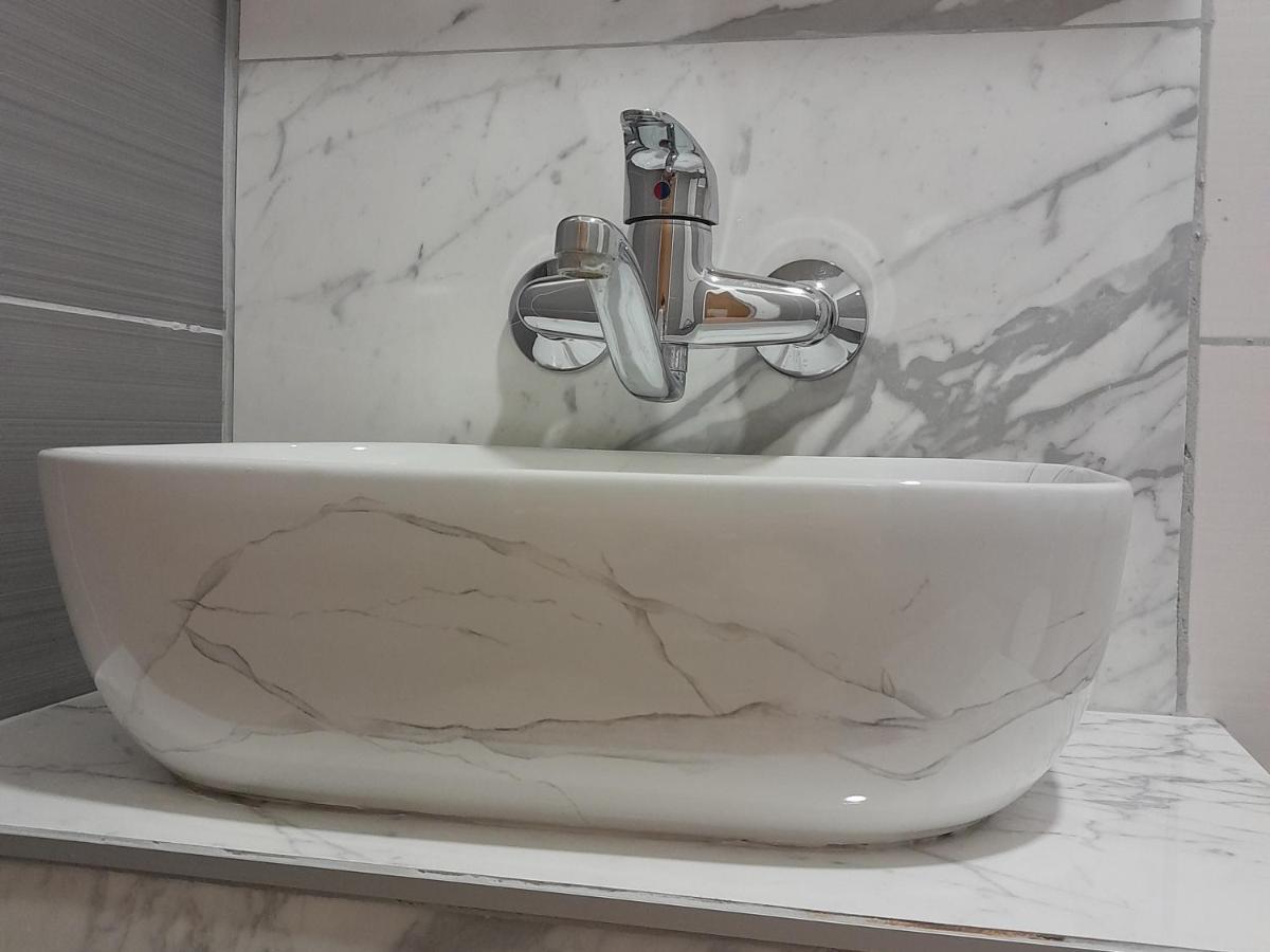 Apartmani Urlic سريسر المظهر الخارجي الصورة